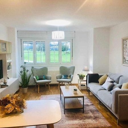 Avenida Apartamento Oviedo Bagian luar foto