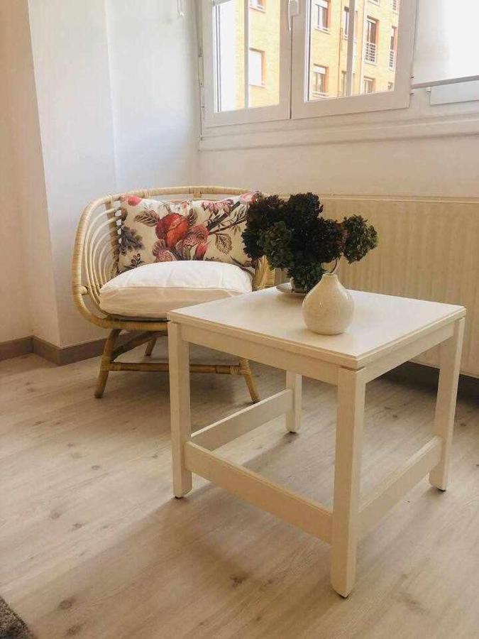 Avenida Apartamento Oviedo Bagian luar foto
